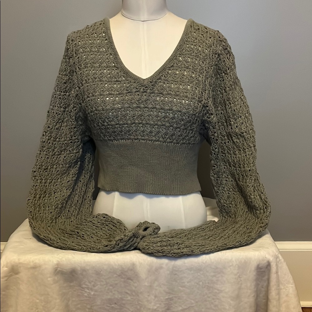 Cozy Knit V-Neck Sweater in Olive